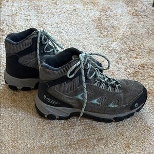 Hi-Tec Waterproof Gray and Blue Hiking Boots, Size 7